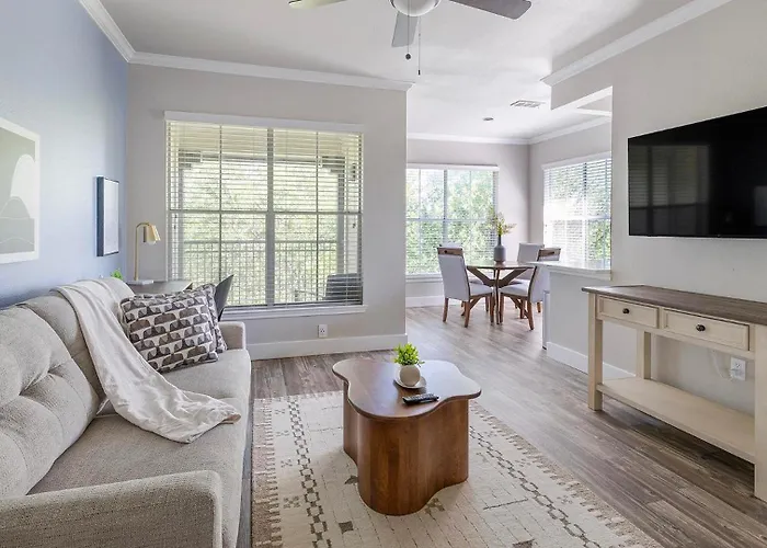 Landing Spectacular 1Bd In Cityview *