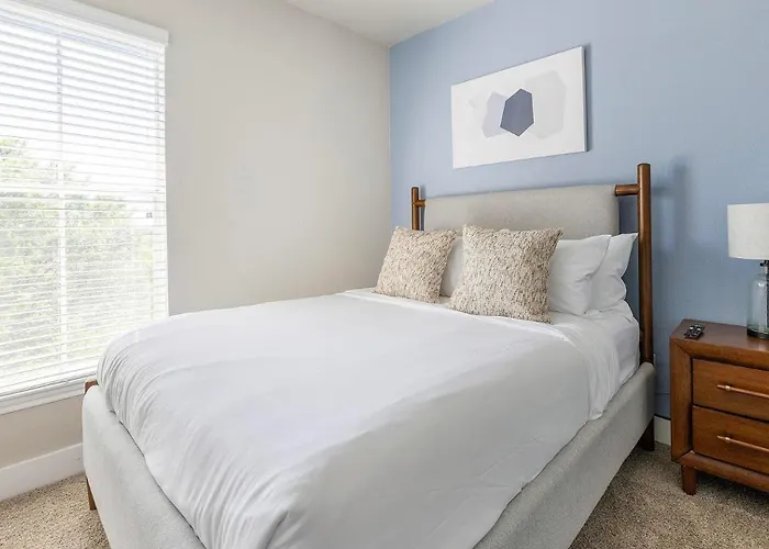 Landing Modern 1Bd In Cityview Apartment