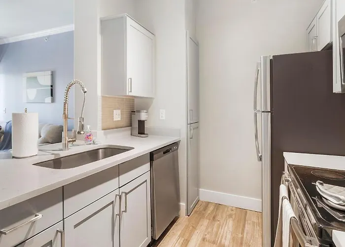 Landing Spectacular 1Bd In Cityview *