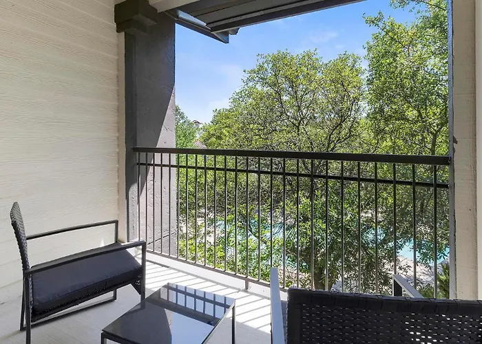 Landing Modern 1Bd In Cityview Apartment *